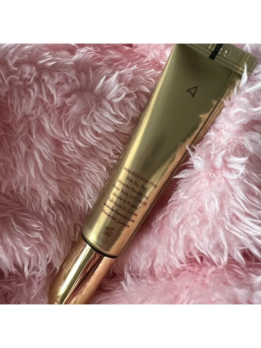 Wander Beauty Mile High Club Mascara in Jet Black